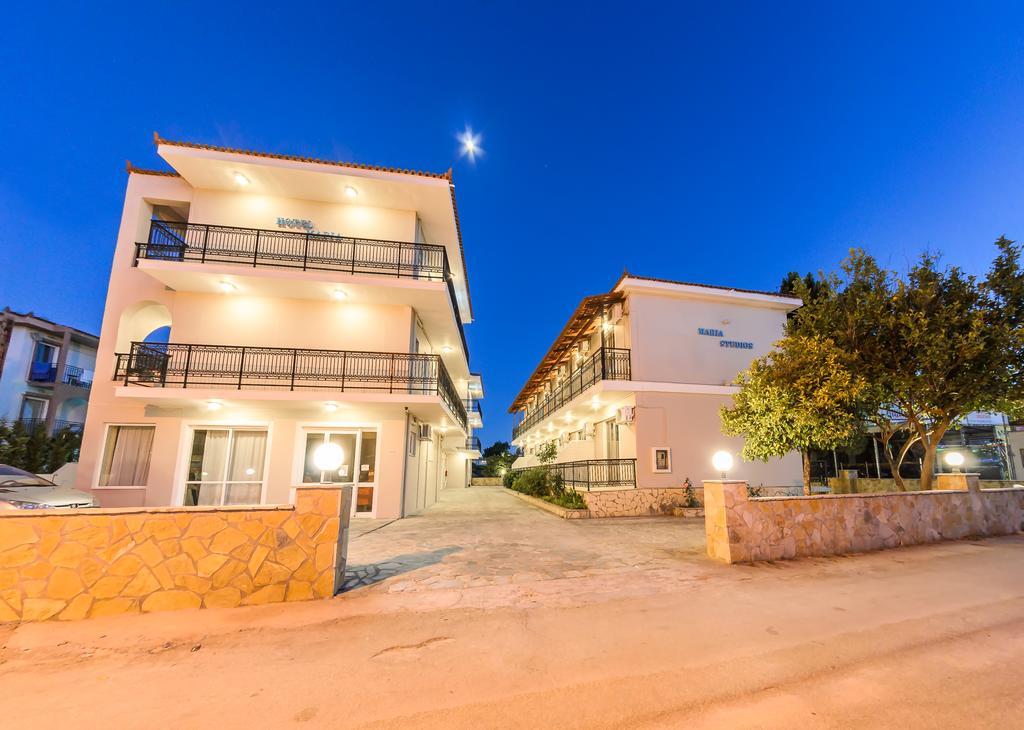 Karras Livin Apartment Laganas Luaran gambar