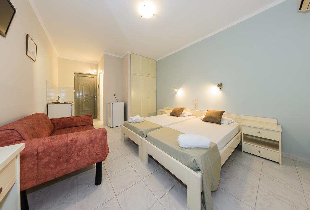 Karras Livin Apartment Laganas Luaran gambar