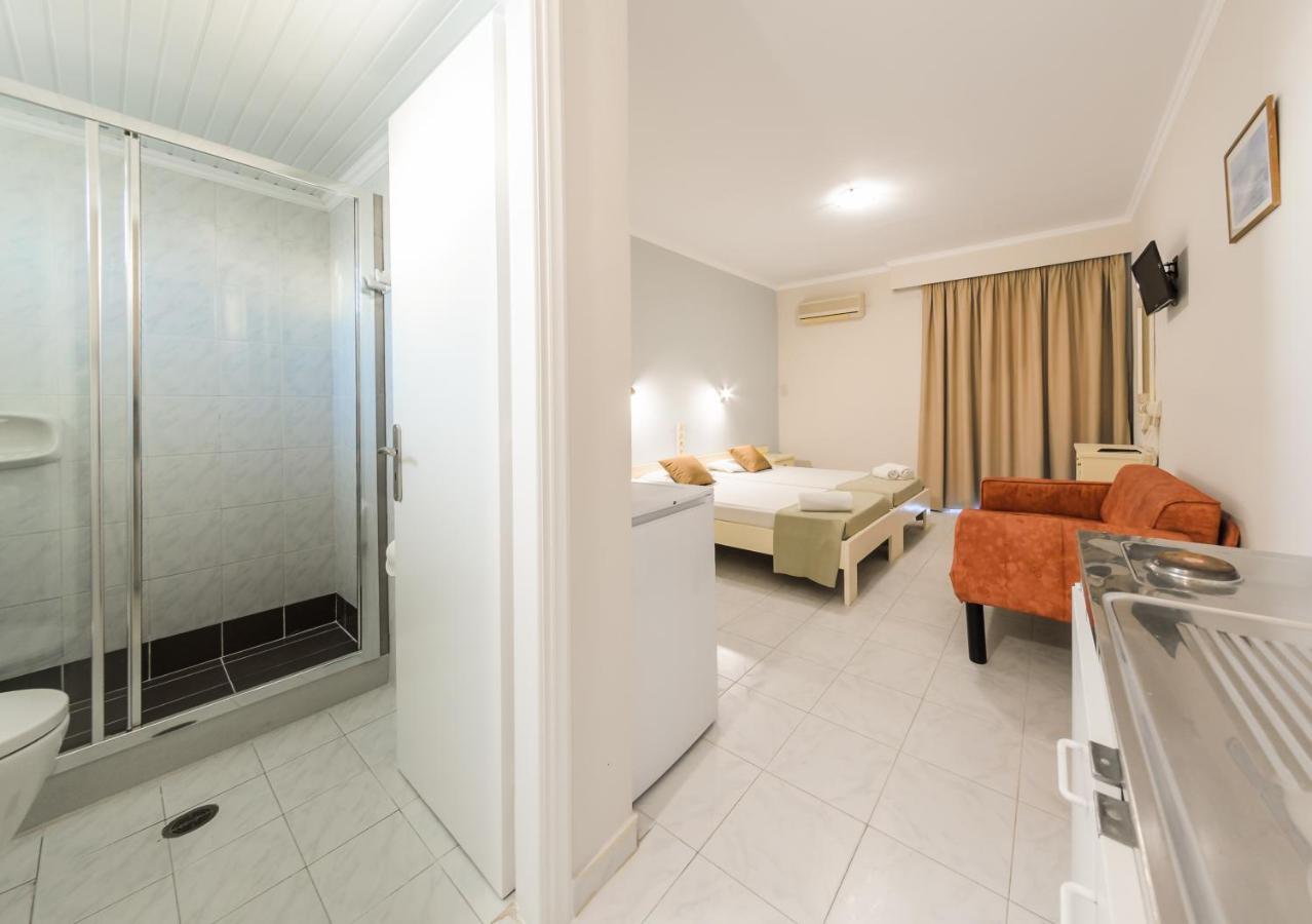 Karras Livin Apartment Laganas Luaran gambar